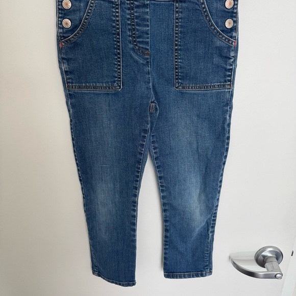 Mini Boden Girls 7-8Y Denim Overalls Medium Wash Stretch Pockets - Picture 4 of 10